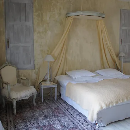 Aux Jardins Des Thevenets Bed and breakfast Espinasse-Vozelle