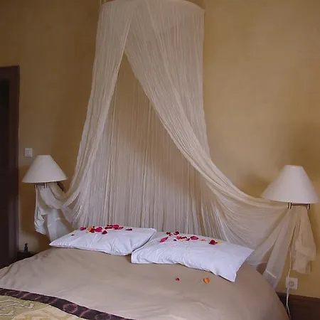 Aux Jardins Des Thevenets Bed and breakfast Espinasse-Vozelle